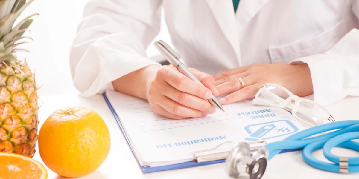 Should you Hire a full time Dietitian or a Dietitian Consultant for